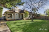 https://images.listonce.com.au/custom/160x/listings/10-kennedy-street-bentleigh-east-vic-3165/380/01975380_img_01.jpg?iqdvxkhtAw0