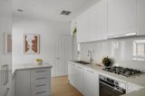 https://images.listonce.com.au/custom/160x/listings/10-kennedy-street-bentleigh-east-vic-3165/380/01975380_img_05.jpg?8YteuC7-TkU