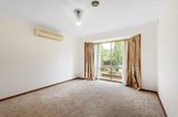 https://images.listonce.com.au/custom/160x/listings/10-kensington-court-hampton-park-vic-3976/441/01118441_img_06.jpg?s1GHDnEFcLk