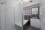 https://images.listonce.com.au/custom/160x/listings/10-lakeside-boulevard-rowville-vic-3178/134/01725134_img_05.jpg?1wIHxULV66M