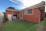 https://images.listonce.com.au/custom/160x/listings/10-lakeside-boulevard-rowville-vic-3178/134/01725134_img_07.jpg?QhrpxcRWJRo