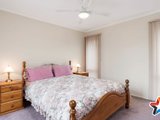 https://images.listonce.com.au/custom/160x/listings/10-lakeview-drive-lilydale-vic-3140/951/01524951_img_04.jpg?dwBy0dzsnBM