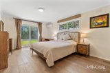 https://images.listonce.com.au/custom/160x/listings/10-landen-avenue-glen-waverley-vic-3150/536/01768536_img_06.jpg?xfDBk0bIiY8