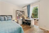 https://images.listonce.com.au/custom/160x/listings/10-landen-avenue-glen-waverley-vic-3150/536/01768536_img_10.jpg?_yR25cWNi4w
