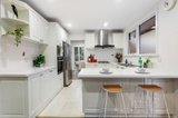 https://images.listonce.com.au/custom/160x/listings/10-landen-avenue-glen-waverley-vic-3150/891/01851891_img_03.jpg?j6dw9diMRDg