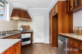 https://images.listonce.com.au/custom/160x/listings/10-lorraine-drive-briar-hill-vic-3088/587/01911587_img_03.jpg?yBjRUL445dU