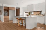 https://images.listonce.com.au/custom/160x/listings/10-magenta-rise-diamond-creek-vic-3089/475/01922475_img_06.jpg?gXWC71Hq-AM