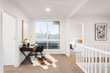 https://images.listonce.com.au/custom/160x/listings/10-maralee-place-doncaster-vic-3108/094/01815094_img_10.jpg?5T7_Q__JHus