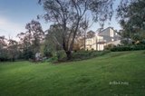 https://images.listonce.com.au/custom/160x/listings/10-mays-road-eltham-vic-3095/012/01585012_img_22.jpg?ZZe7s3kHtF0