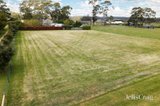 https://images.listonce.com.au/custom/160x/listings/10-mcmahons-road-glenlyon-vic-3461/631/01989631_img_04.jpg?KUAGq7czeZ0