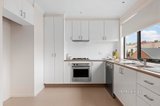 https://images.listonce.com.au/custom/160x/listings/10-mcnamara-mews-kensington-vic-3031/136/01582136_img_04.jpg?B_NZDin6D5A