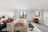 https://images.listonce.com.au/custom/160x/listings/10-mcnamara-mews-kensington-vic-3031/136/01582136_img_07.jpg?T8ow0dlicSQ