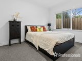 https://images.listonce.com.au/custom/160x/listings/10-meadowvale-court-lilydale-vic-3140/813/01525813_img_10.jpg?CRF-7J9RsF4