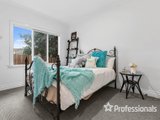 https://images.listonce.com.au/custom/160x/listings/10-meadowvale-court-lilydale-vic-3140/813/01525813_img_11.jpg?CRF-7J9RsF4