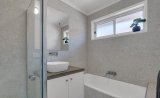 https://images.listonce.com.au/custom/160x/listings/10-merrifield-street-riddells-creek-vic-3431/915/01894915_img_11.jpg?wk52mOReh2Q