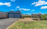 https://images.listonce.com.au/custom/160x/listings/10-merrifield-street-riddells-creek-vic-3431/915/01894915_img_14.jpg?XaM5-fSIuxI
