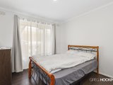 https://images.listonce.com.au/custom/160x/listings/10-merritt-court-altona-vic-3018/595/01203595_img_10.jpg?OagWZmSc85M