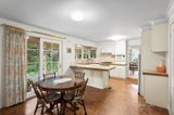 https://images.listonce.com.au/custom/160x/listings/10-michellan-court-donvale-vic-3111/663/01476663_img_04.jpg?0INONXGm06w