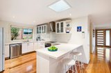 https://images.listonce.com.au/custom/160x/listings/10-milton-way-hurstbridge-vic-3099/930/00576930_img_01.jpg?n1ovpPRqTL4