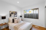 https://images.listonce.com.au/custom/160x/listings/10-montana-avenue-mulgrave-vic-3170/098/01599098_img_09.jpg?A6hEGl1bA40