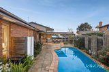 https://images.listonce.com.au/custom/160x/listings/10-montanus-court-ringwood-vic-3134/691/01959691_img_15.jpg?evX1Ne76tgE