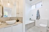 https://images.listonce.com.au/custom/160x/listings/10-mooltan-street-travancore-vic-3032/090/01682090_img_09.jpg?cyKL_AgyX4k
