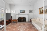 https://images.listonce.com.au/custom/160x/listings/10-mount-street-kew-vic-3101/230/01816230_img_05.jpg?iYkOObGXruo