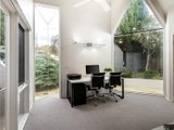 https://images.listonce.com.au/custom/160x/listings/10-myers-court-doncaster-vic-3108/303/01040303_img_11.jpg?HDNgrsad_qg