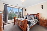 https://images.listonce.com.au/custom/160x/listings/10-nathanael-place-ballarat-east-vic-3350/185/00928185_img_06.jpg?7xT09YnpS2Y