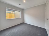 https://images.listonce.com.au/custom/160x/listings/10-newland-drive-armstrong-creek-vic-3217/890/01807890_img_06.jpg?StbImzkkVGo