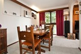https://images.listonce.com.au/custom/160x/listings/10-newton-grove-glen-waverley-vic-3150/006/01989006_img_07.jpg?zOP8aUXUBZk