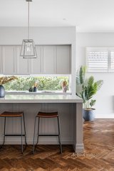 https://images.listonce.com.au/custom/160x/listings/10-ngarveno-street-moonee-ponds-vic-3039/788/01183788_img_04.jpg?dE1TjDw9ZX8