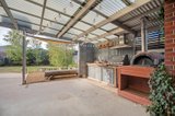 https://images.listonce.com.au/custom/160x/listings/10-nimble-drive-delacombe-vic-3356/133/01737133_img_17.jpg?Lo5yOsjg_AA