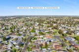 https://images.listonce.com.au/custom/160x/listings/10-nimbus-court-whittington-vic-3219/240/01979240_img_04.jpg?xm_EHAuCD-g