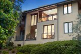 https://images.listonce.com.au/custom/160x/listings/10-oak-court-chirnside-park-vic-3116/242/01125242_img_16.jpg?2t4cxoCl9SE