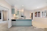 https://images.listonce.com.au/custom/160x/listings/10-oban-way-macleod-vic-3085/820/01971820_img_03.jpg?kApTgLSuGeY
