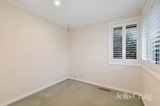 https://images.listonce.com.au/custom/160x/listings/10-oban-way-macleod-vic-3085/820/01971820_img_09.jpg?iOlKq2oDxAE