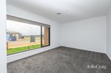 https://images.listonce.com.au/custom/160x/listings/10-obrien-drive-alfredton-vic-3350/366/01986366_img_04.jpg?Z-Iv8Ny1trs