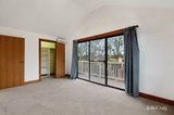 https://images.listonce.com.au/custom/160x/listings/10-osborne-avenue-bentleigh-vic-3204/211/01934211_img_11.jpg?Dg6pYgmFz3o