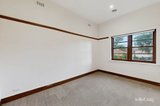 https://images.listonce.com.au/custom/160x/listings/10-osborne-avenue-bentleigh-vic-3204/211/01934211_img_13.jpg?exswXFyenIE