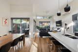 https://images.listonce.com.au/custom/160x/listings/10-parklands-avenue-briar-hill-vic-3088/293/00665293_img_02.jpg?s9uR_CWR0EM