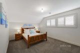 https://images.listonce.com.au/custom/160x/listings/10-parkwood-rise-ringwood-north-vic-3134/181/01016181_img_10.jpg?-0_MRkrQ9G4