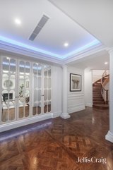 https://images.listonce.com.au/custom/160x/listings/10-pascall-street-mount-waverley-vic-3149/443/01769443_img_11.jpg?r4NP_z4dpSY