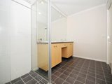 https://images.listonce.com.au/custom/160x/listings/10-paula-way-chirnside-park-vic-3116/472/01871472_img_08.jpg?MHpnoA7vaNY