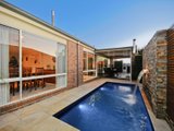 https://images.listonce.com.au/custom/160x/listings/10-paula-way-chirnside-park-vic-3116/472/01871472_img_13.jpg?UzHqKPAuXQ0