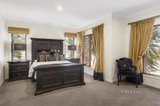 https://images.listonce.com.au/custom/160x/listings/10-pinnacle-views-doreen-vic-3754/795/01019795_img_06.jpg?GMgydjEDGcw