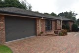 https://images.listonce.com.au/custom/160x/listings/10-prince-edward-avenue-mitcham-vic-3132/921/01752921_img_02.jpg?sd8P0cj0SNA