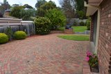 https://images.listonce.com.au/custom/160x/listings/10-prince-edward-avenue-mitcham-vic-3132/921/01752921_img_09.jpg?ogJoXBsZkrk