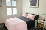 https://images.listonce.com.au/custom/160x/listings/10-princess-street-richmond-vic-3121/599/01109599_img_11.jpg?stMWIjPU7Z8