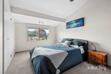 https://images.listonce.com.au/custom/160x/listings/10-prosen-court-hamlyn-heights-vic-3215/584/01895584_img_17.jpg?KHywPOxkawE